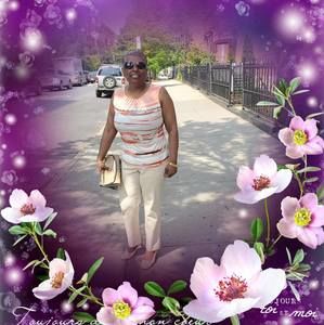 Meet your Posher, Jennifer